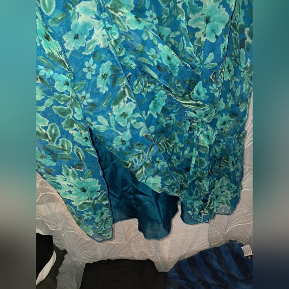 Johnny Was brand Women's size xl, Raquel Silk Mini Dress - Picture 6 of 11